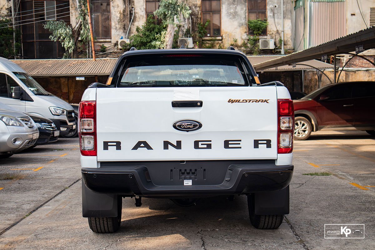 đuôi xe Ford Ranger lắp ráp 2021